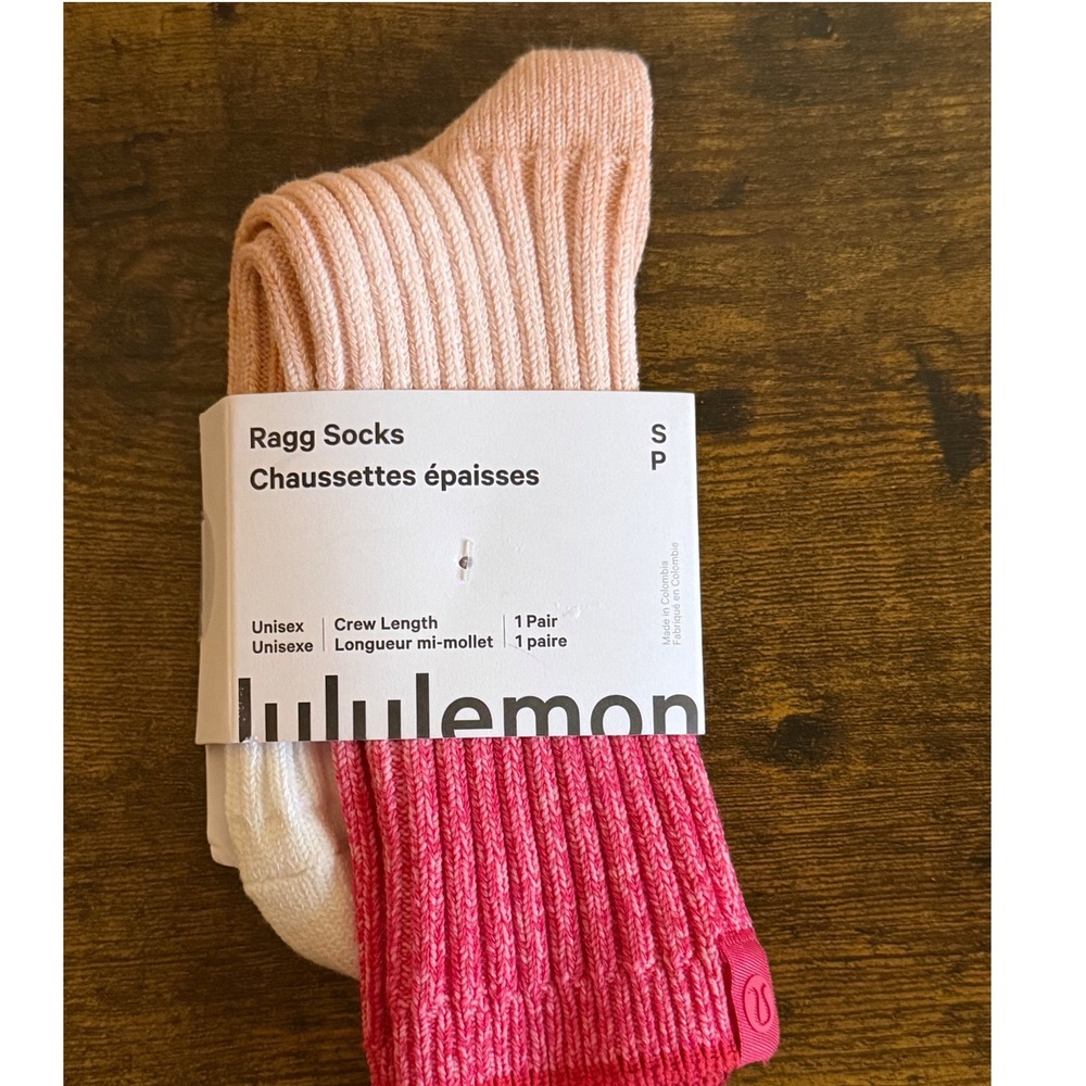 Lululemon Ragg Socks Unisex S Crew Length Pink White Ombre NWT comfy